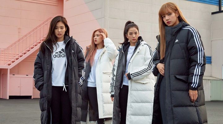 Foto: YG Tutup Mulut Soal BLACKPINK Terlambat di Acara Bersama David Beckham, Netter: Sudah Biasa