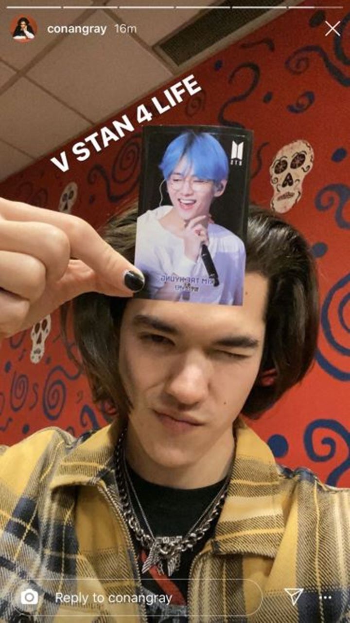 Penyanyi Amerika Serikat Conan Gray Akui Dirinya Penggemar Berat Dari V BTS, Ini Buktinya