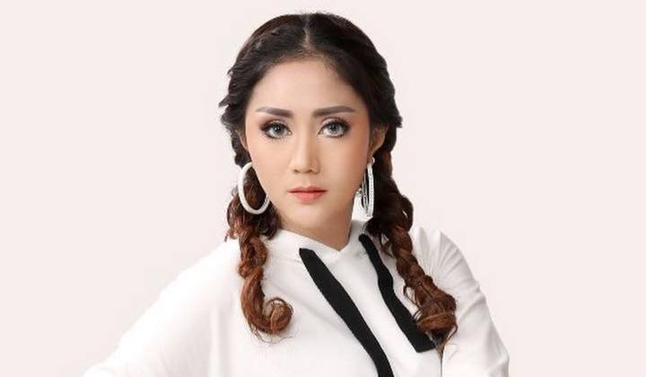 Foto: Percobaan Bunuh Diri Diklaim Cuma Prank, Aida Saskia Bantah Tegas Tuai Respons Mengejutkan