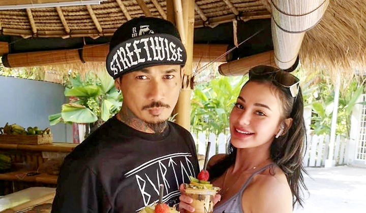 Foto: Nora Alexandra Tegas Ingatkan Karma Berselingkuh, Jerinx SID Masih ‘Dipepet’ Wanita Lain?