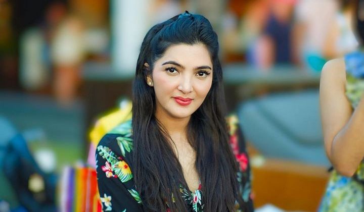 Foto: Ashanty Ungkap Kerinduan Pada Mendiang Sang Ibunda, Bibir 'Lawas' Terlihat Berbeda Justru Disorot