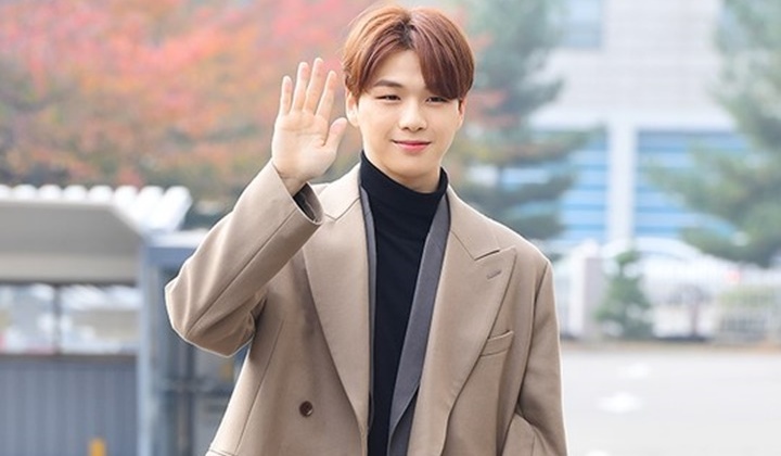 Foto: Kang Daniel Putuskan Fokus Jalani Perawatan Mental, Netter Malah Debatkan Soal Ini