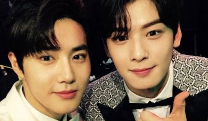 Foto: Ikut Terpesona dengan Gantengnya Cha Eun Woo, Komentar Genit Suho EXO Bikin Fans Ngakak