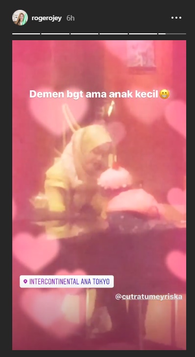 Roger Danuarta Video Candid Cut Meyriska Saat Melakukan Hal Manis Ini, Fans Ikut Jatuh Hati