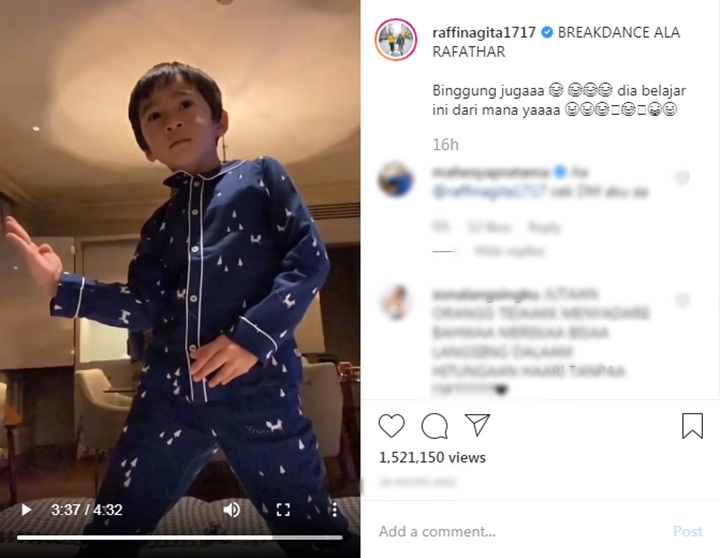 Rafathar Menari Breakdance