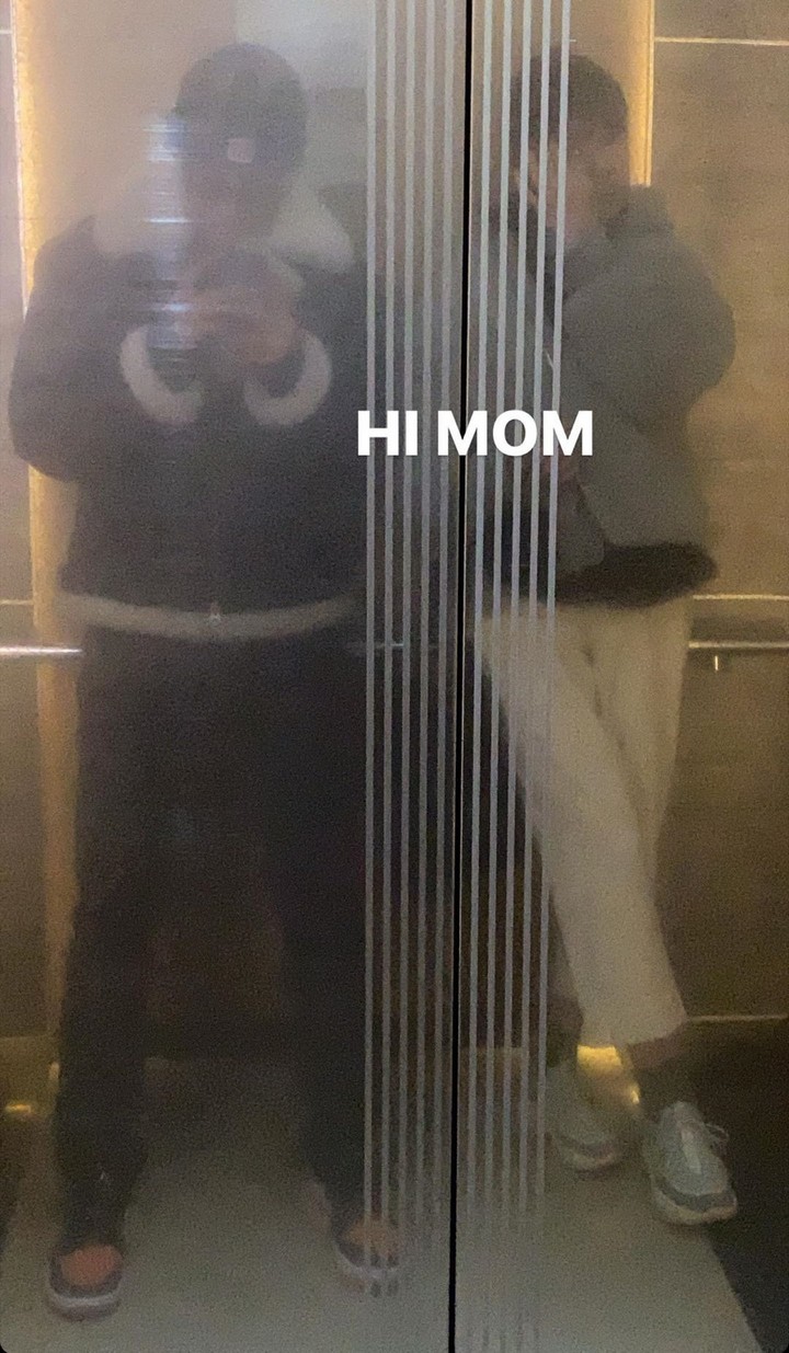 Cho Seungyoun dan ibu