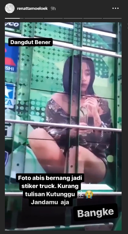 Chef Renatta ‘Ngegas’ Usai Lihat Fotonya Habis Berenang ‘Mejeng’ di Badan Truk