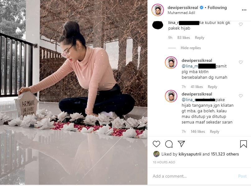 Dewi Persik ‘Tampar’ Balik Usai Disindir Tak Pakai Hijab Saat Pamit\' ke Makam Sang Ayah