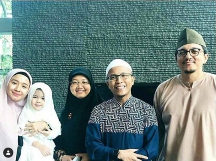 Bella dan Emran Ikut Kajian Bersama