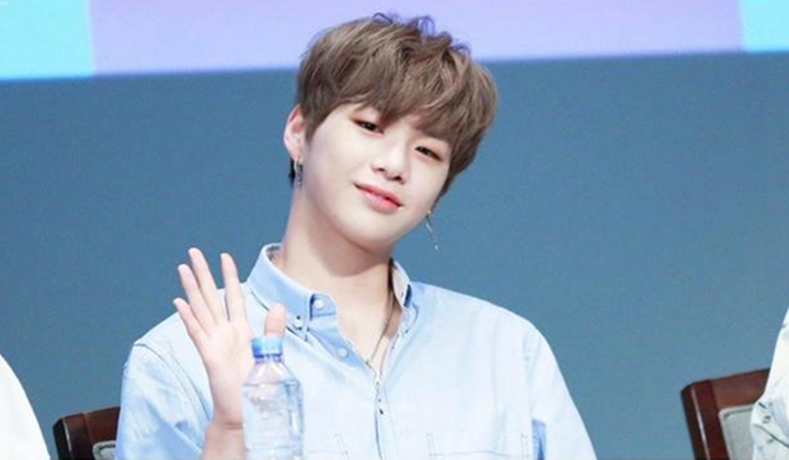 Foto: Kang Daniel Comeback, Potret Terbaru Hewan Peliharaan Langsung Curi Perhatian