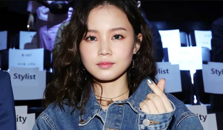 Foto: Lee Hi Dikabarkan Gabung AOMG Entertainment, Begini Jawaban Agensi