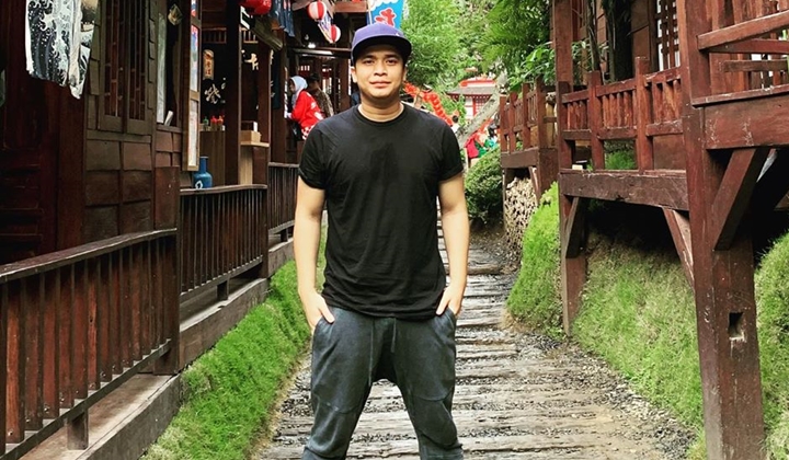 Foto: Billy Syahputra Sebut Virus Corona Jadi Sarana Perpecahan Negara