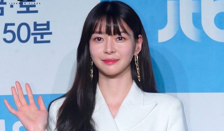 Foto: Tampil Curi Perhatian di 'Itaewon Class', Kecantikan Kwon Nara Jadi Perbincangan Hangat Netter