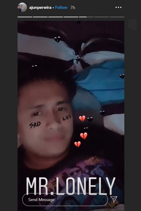 Tak Rukun dengan Jennifer Ipel Lagi, Ajun Perwira \'Ngeluh\' Tidur Sendirian