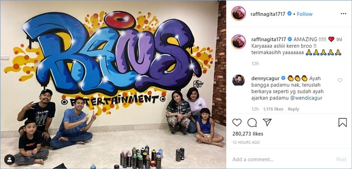 denny cagur menulis komentar di unggahan raffi ahmad bersama dengan wendi cagur