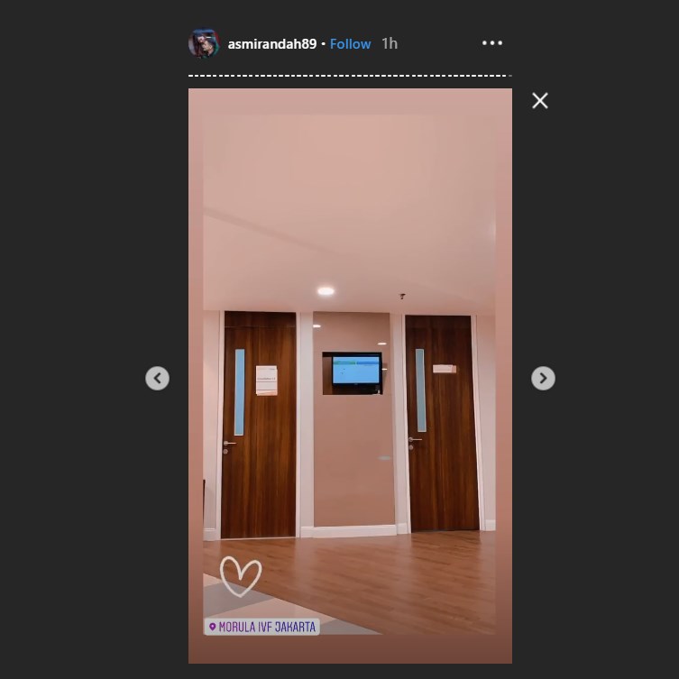 jonas rivanno dan asmirandah terlihat di rumah sakit prgram bayi tabung