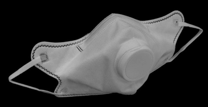 Yunho TVXQ Patenkan Desain Masker Unik, Bisa Dipakai Makan dan Minum