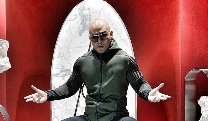 Foto: Beberkan Fakta Ini, Deddy Corbuzier Tanggapi Sinis Rencana Pembebasan Napi Koruptor