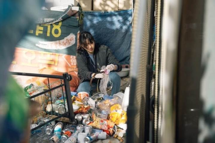 Lee Min Ho dan Kim Go Eun Hadapi Situasi Berbeda di ‘The King: Eternail Monarch’