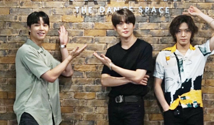 Foto: Jaehyun, Yuta dan Johnny NCT 127 Centil Bak Idol Cewek Bikin Jiwa Halu Meronta