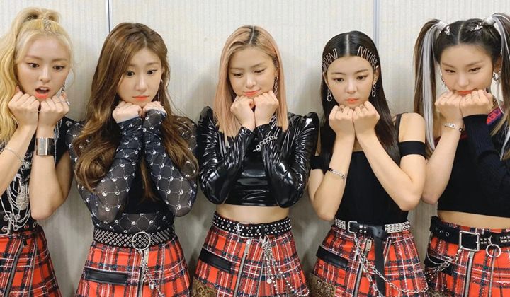 Foto: ITZY Beri Dukungan Hangat Untuk Debut Mantan Trainee JYP Entertainment Ini 