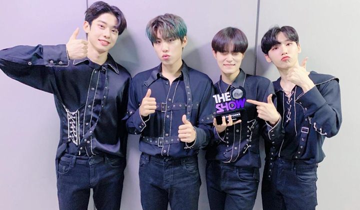 Foto: AB6IX Akhirnya Raih Kemenangan Pertama untuk ‘The Answer’