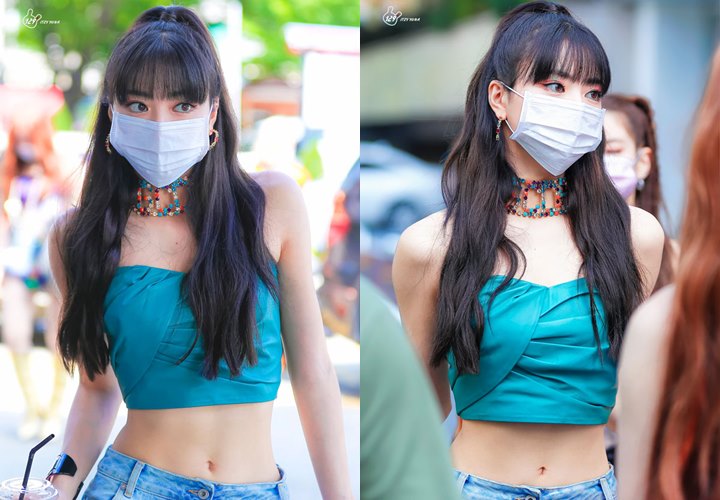 Yuna ITZY Pede Pakai Atasan Mini, Penampakan Pinggang \'Tipis\' Disorot