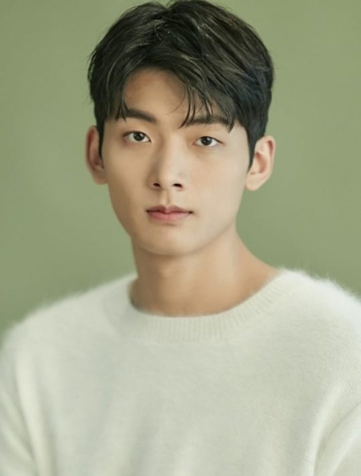 Ada Aktor Muda \'The World of The Married\', 7 Bintang Ini Dikonfirmasi Main Drama BTS Universe