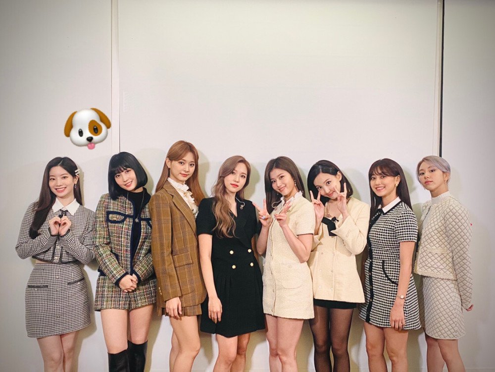 Tampil di \'Shibuya Note\', Aneka Gaya Rambut Member Twice Bikin Fans Makin Tak Sabar Tunggu Comeback