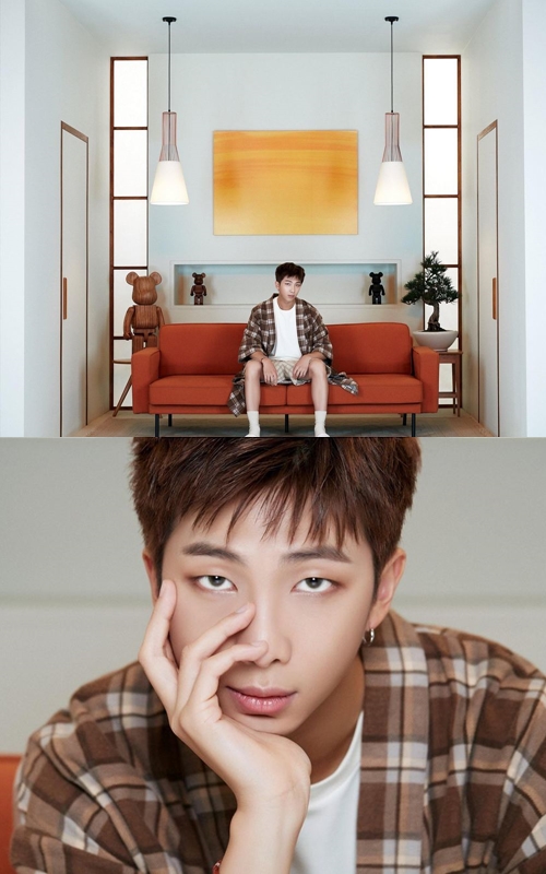 Tampil Kasual Pakai Kaos dan Celana Pendek untuk Foto Konsep Album \'BE\', RM: Gayaku Banget