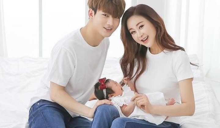 Foto: Aktris Ham So Won Dikritik Ceritakan Kisah Hiperbola Soal Putrinya