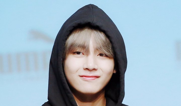 Foto: V Beri Bocoran Seasons Greetings 2021 Versi BTS Auto Dijuluki Spoiler King