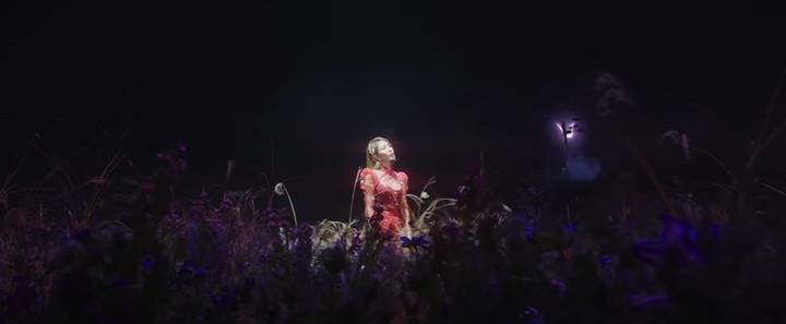 Sosok Wanita di Akhir MV ‘Black Mamba’ aespa Jadi Perbincangan