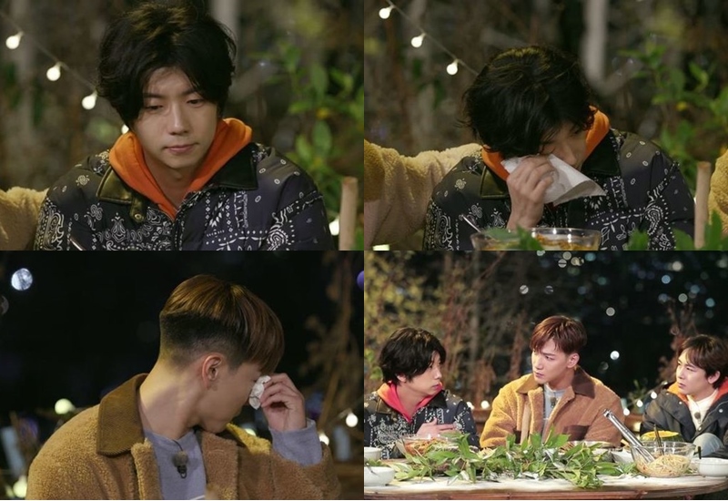 Wooyoung 2PM Berlinang Air Mata Bicara Soal Depresi yang Dialaminya