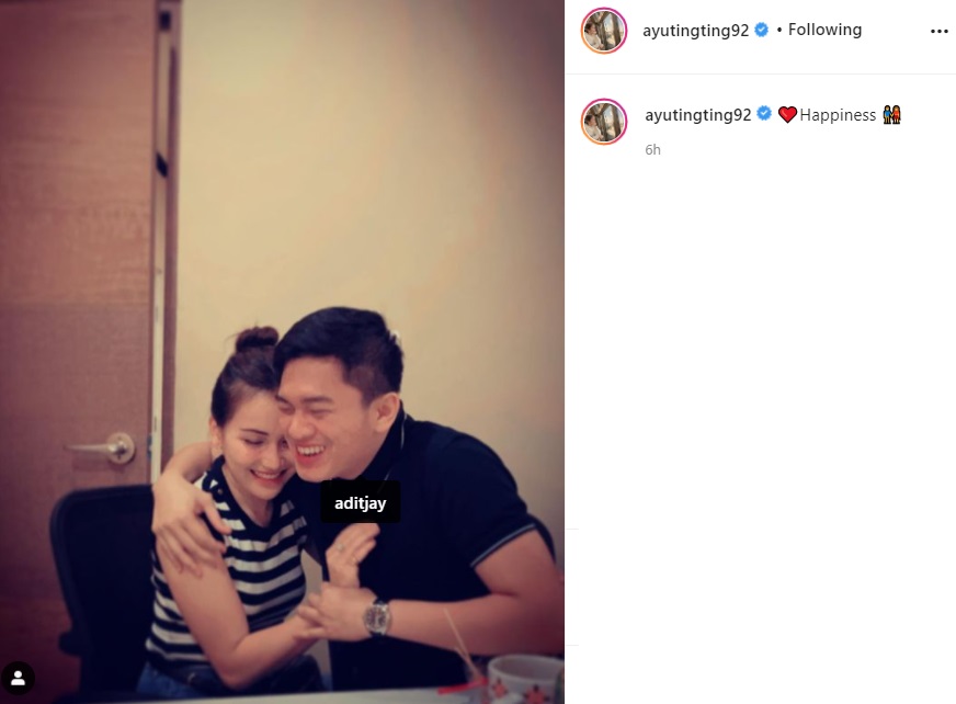 Makin Mesra, Foto Candid Ayu Ting Ting Dirangkul Adit Jayusman Dibanjiri Reaksi Manis Artis Lain