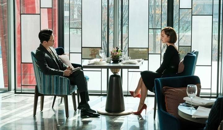 Berseteru, Pertemuan Pribadi Eugene dan Uhm Ki Joon di \'Penthouse\' Tuai Tanda Tanya