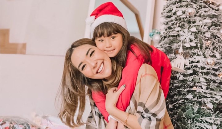 Foto: Bagi Momen Bareng Gempita, Gisella Anastasia Tak Ragu Ucapkan Selamat Tahun Baru Tuai Perdebatan