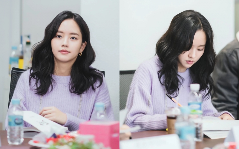 
Dikenal Sebagai Aktris Cilik, Netter Ngaku Terpana Lihat Kecantikan Kim So Hyun yang Makin Dewasa