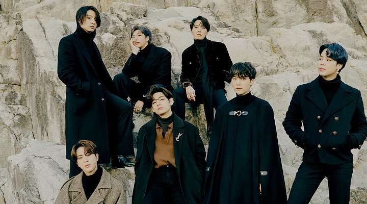 Foto: Kolaborasi Bareng BTS, Perusahaan Sideshow Bakal Rilis Produk Limited Edition