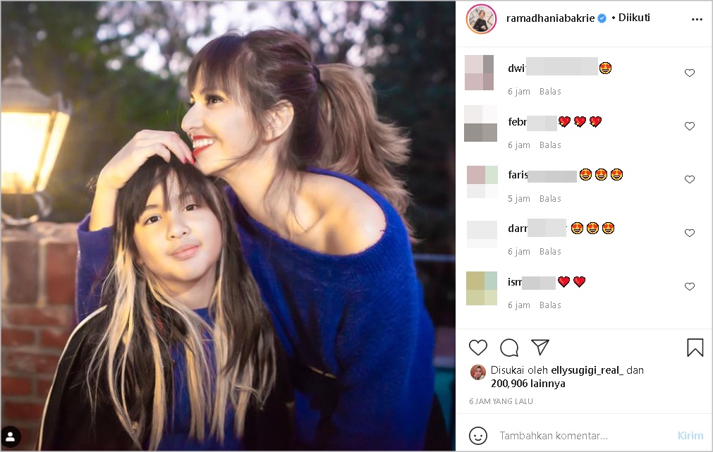 Ungkapan Menyentuh Nia Ramadhani di Foto Cantik Bareng Putri Sulung Dibanjiri ‘Hati’