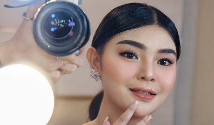 Foto: Sempat Dipuji, Wajah Rosa Meldianti di Video Baru dengan Saat Review Makanan Kini Disindir Beda