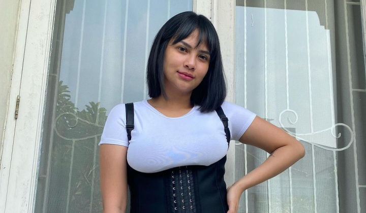 Foto: Viral Foto Wanita Diduga Pelakor Rumah Tangga Vanessa Angel, Netter Temukan Kejanggalan Ini