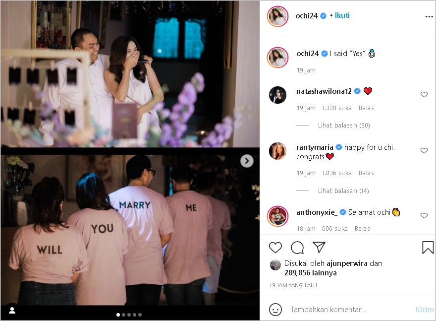 Ochi Rosdiana Pamer Dilamar Sang Kekasih, Intip Suasana Romantisnya Hingga Kehebohan Rekan Artis