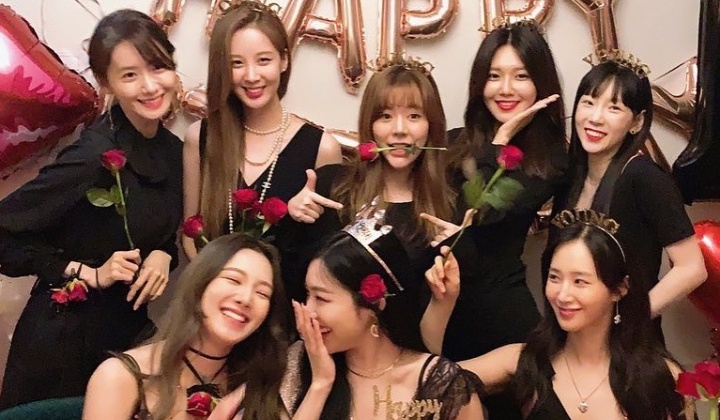 Foto: Mendadak Bikin Akun TikTok Resmi, Kabar Comebacknya SNSD Makin Santer Terdengar