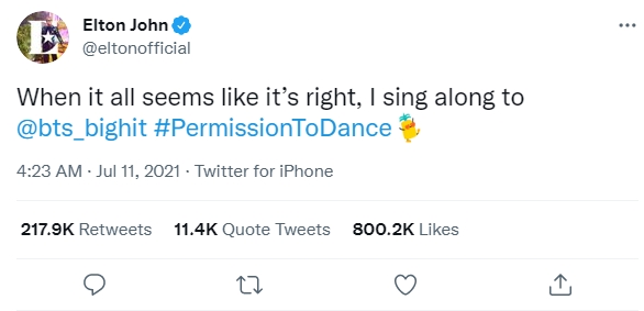 Namanya Ada di Lagu \'Permission to Dance\' BTS, Begini Reaksi Menggemaskan Elton John