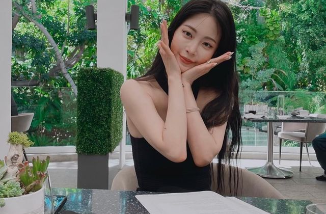 Foto: Unggah Foto Liburan Musim Panas, Han Ye Seul Banjir Pujian Pamer Bekas Luka di Tubuhnya