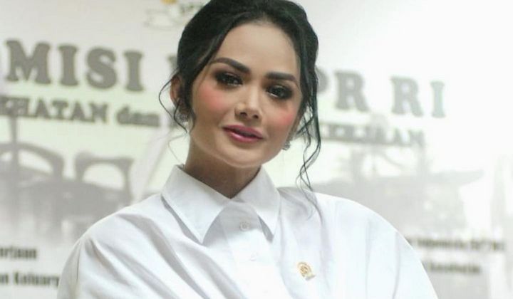 Foto:  Krisdayanti Puji Perubahan Positif Aurel Hermansyah Usai Nikah