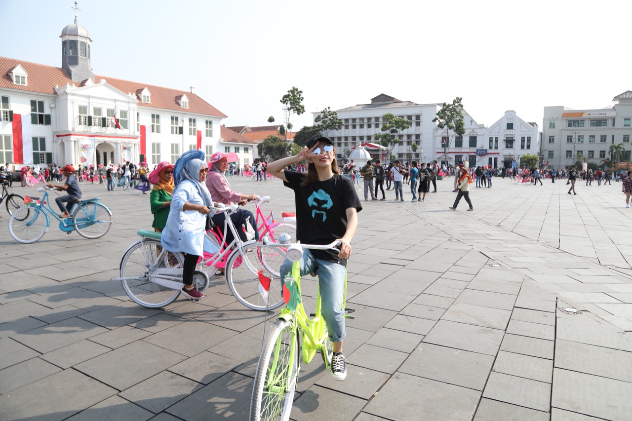 Pernah Jelajahi Kota Tua Hingga Monas, Ruiqi \'Girls Planet 999\' Sukses Bikin Fans Tanah Air Heboh