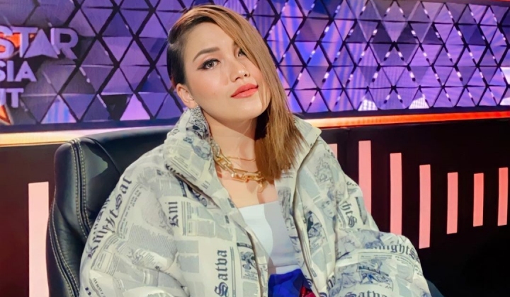 Foto: Singgung Soal Kesabaran, Ayu Ting Ting Kenakan Baju Ini Justru Tuai Kritikan