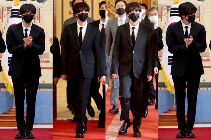 Jin BTS di Blue House